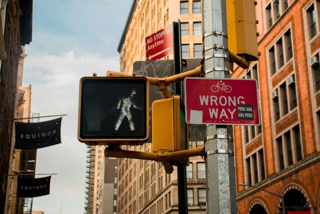 wrong way signage